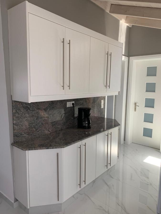 Livas Almyri Seafront Flat Apartment Kato Almiri Luaran gambar
